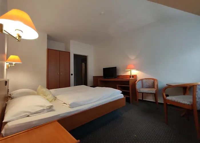 Hotel Condi 3*