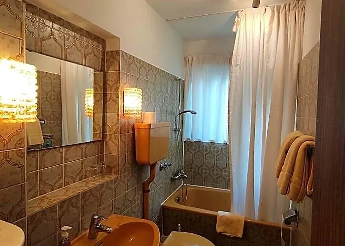 Condi Hotel 3*